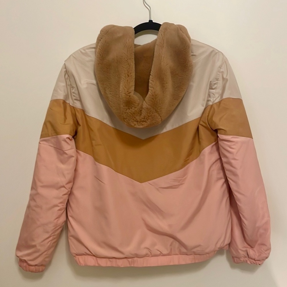 Anthropologie REVERSIBLE boho bomber jacket Yellow/Peach/Pink Chevron pattern